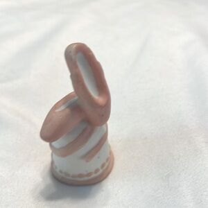 Ballet Shoes‎ - Enesco collectible thimble